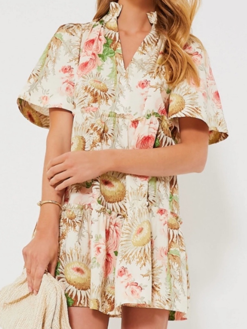 NEW TUCKERNUCK Sun Faded Floral Crawford V-neck Mini Dress Size M